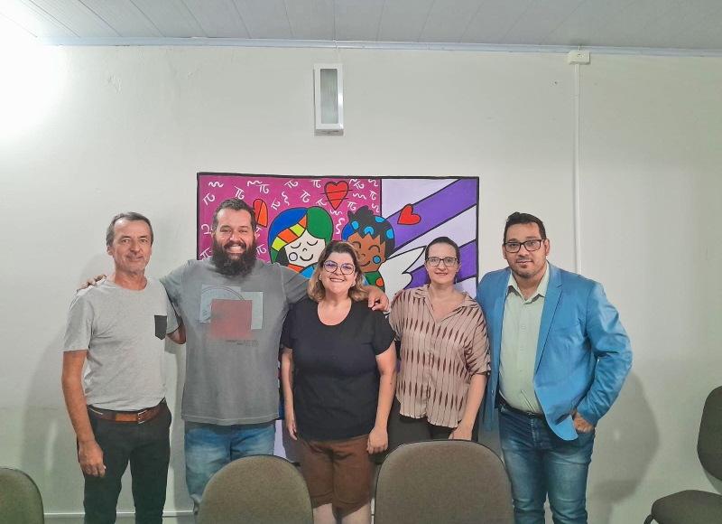 Prefeitura anuncia contratação de três Professores de Inglês para o Ensino Fundamental Anos Iniciais