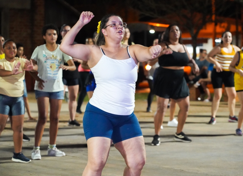 Aulão de Dança Livre agita a noite no Espaço Mogiana