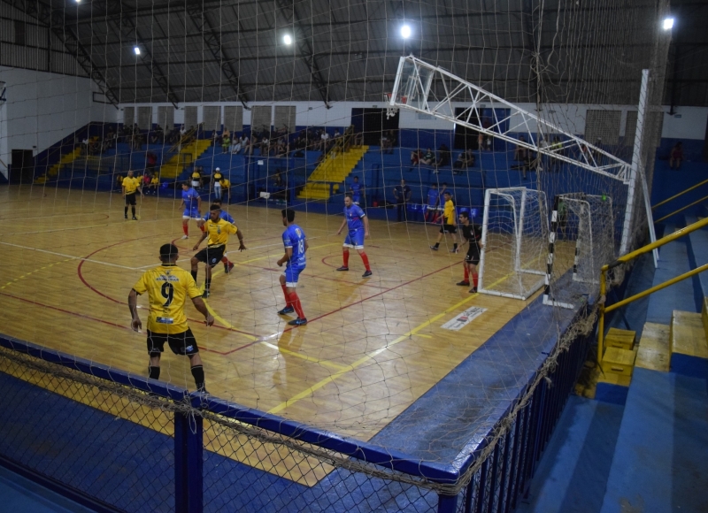 Primeira fase do Municipal de Futsal 2025 chegou ao fim e definiu classificados para a 2ª etapa