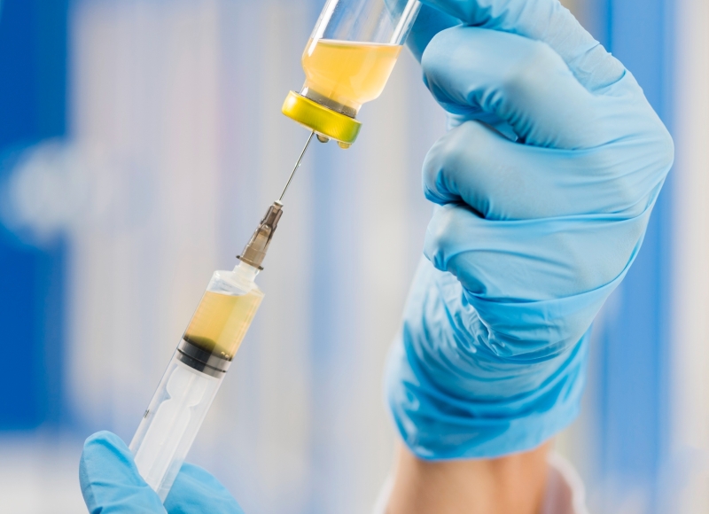 INTENSIFICAÇÃO DA VACINAÇÃO CONTRA A FEBRE AMARELA