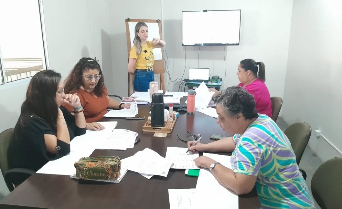 Reunião de alinhamento Pedagógico com Diretoras do Ensino Fundamental