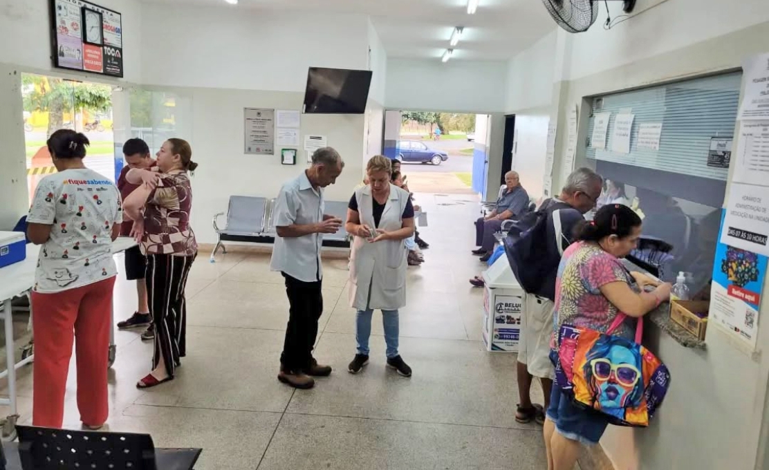 Sábado de vacinação movimentou os ambulatórios do Teto e da COHAB