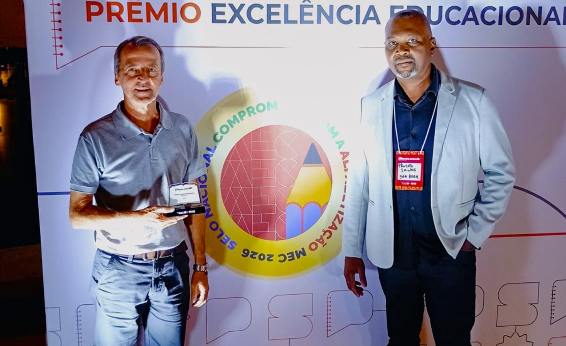 Santa Rosa de Viterbo conquista, pelo segundo ano consecutivo, o Prêmio de Excelência Educacional