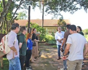 img0099.jpg