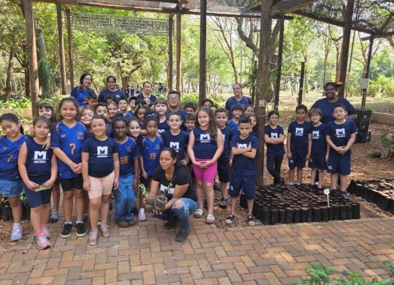Viveiro Educador, do Bosque Municipal, recebe visita de alunos do Instituto Educacional Milênio