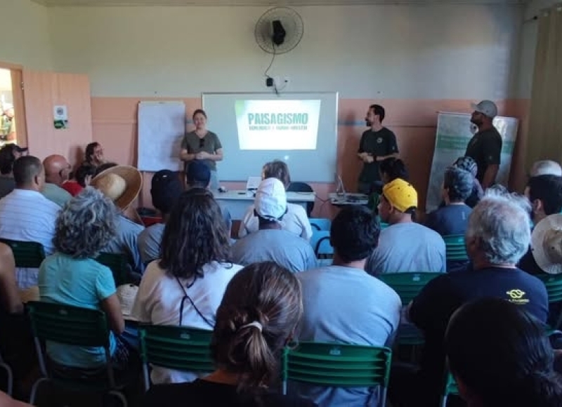 Curso de Paisagismo Ecológico e Agroflorestal atrai grande público em Santa Rosa de Viterbo