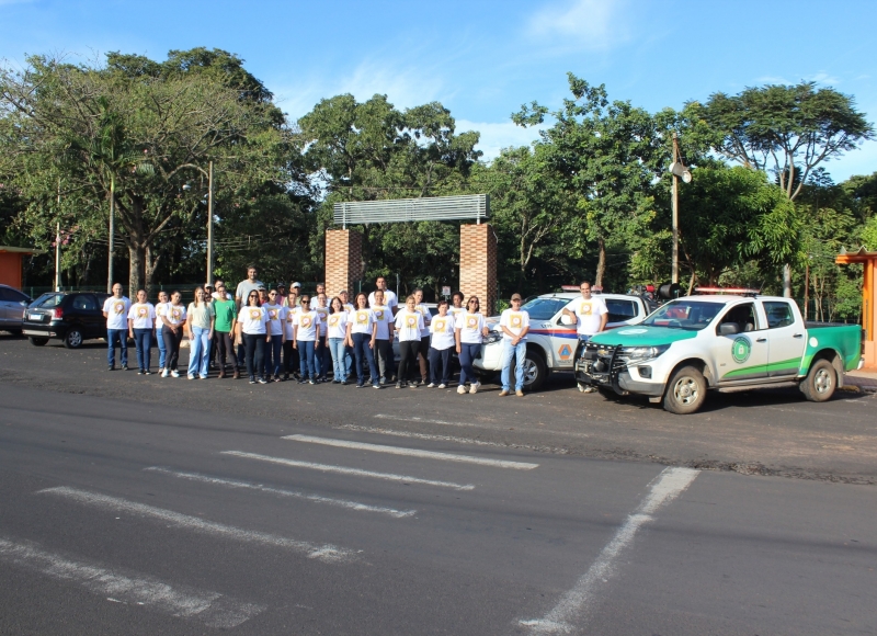 Mutirão de combate à Dengue mobilizou servidores municipais e contou com grande adesão da população