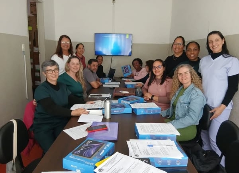 Santa Rosa de Viterbo moderniza Atenção Básica com entrega de tablets aos Agentes Comunitários de Saúde