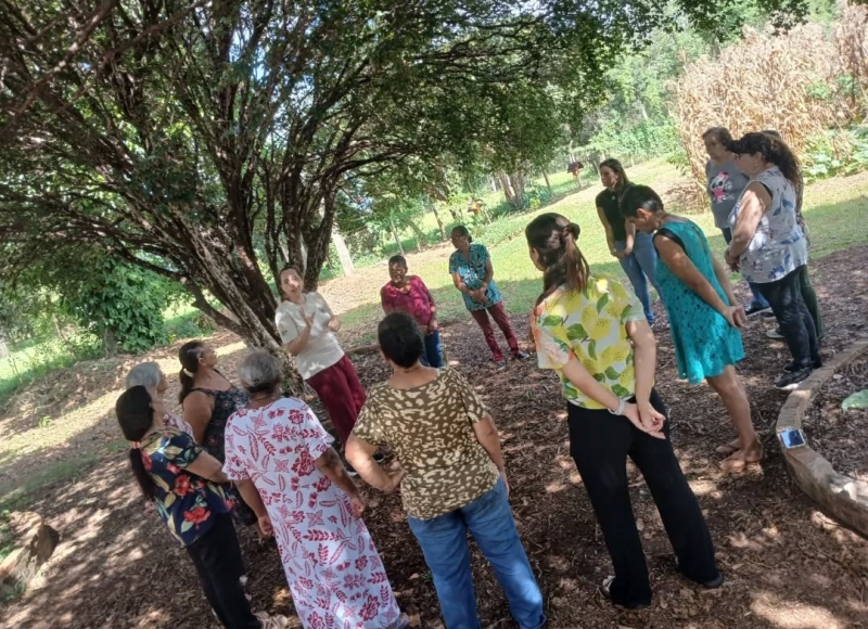 Visita à Escola Ambiental fortalece vínculos entre mulheres do SCFV